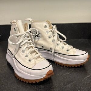 Converse Run Star Hike in White